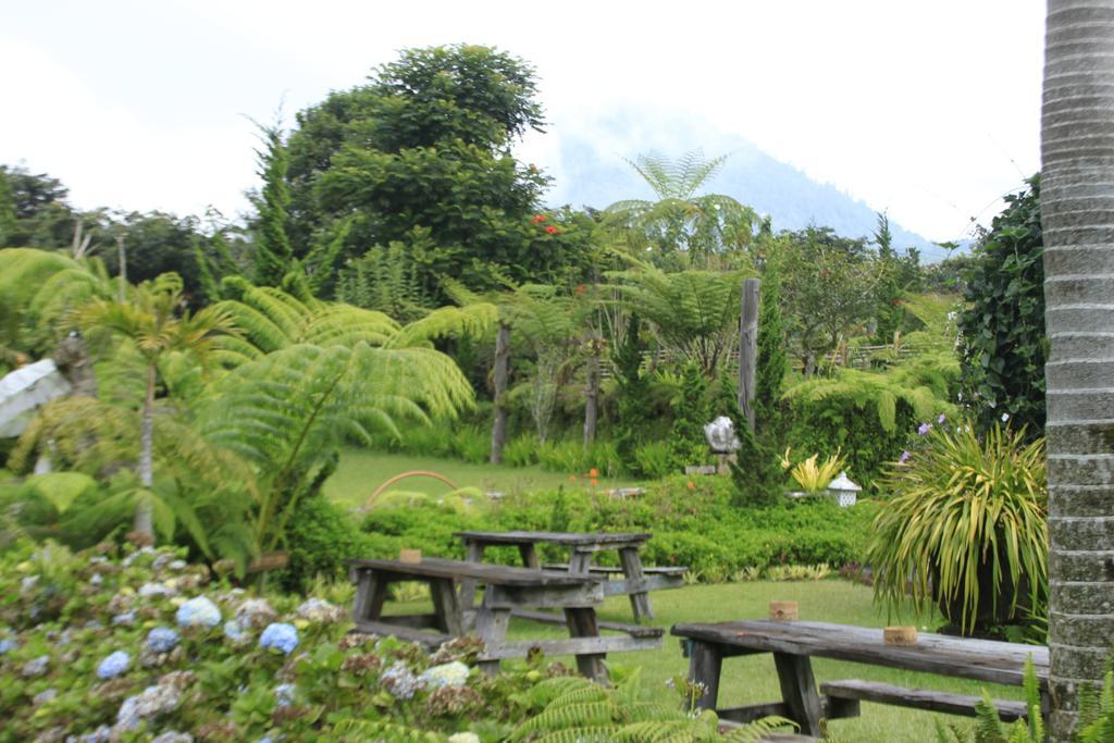 Warung Rekreasi Bedugul Hotel Ngoại thất bức ảnh